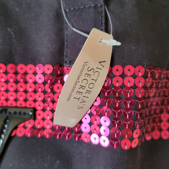 NWT Victoria’s Secret large, weekend/travel bag, Black & Pink sequin overnight - Picture 3 of 5